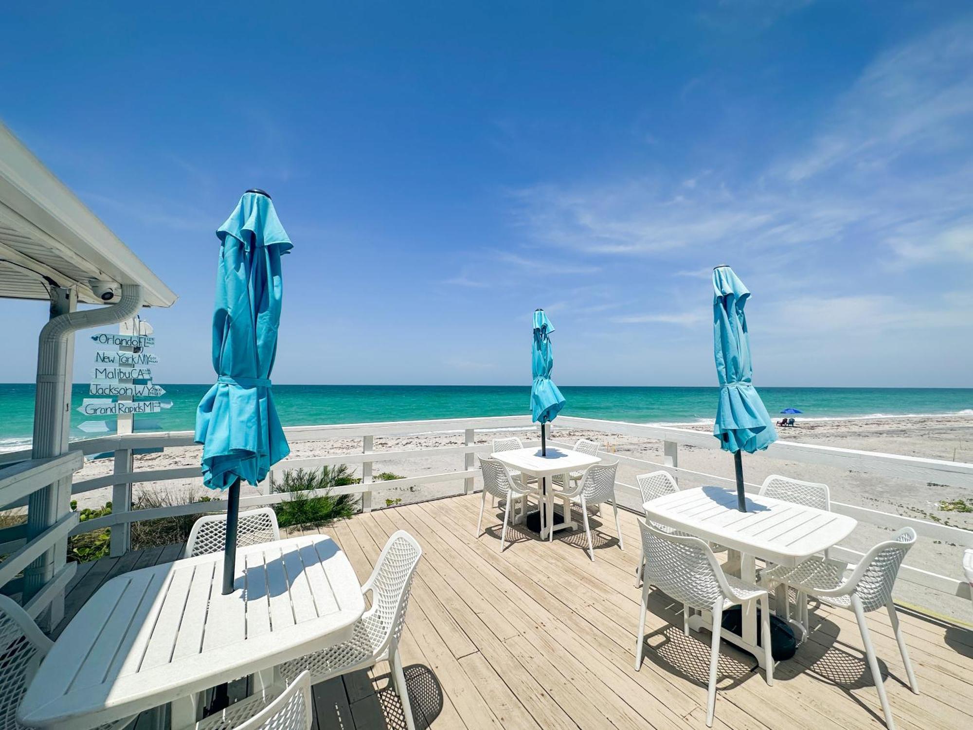 Pearl Beach Inn Englewood Exterior photo