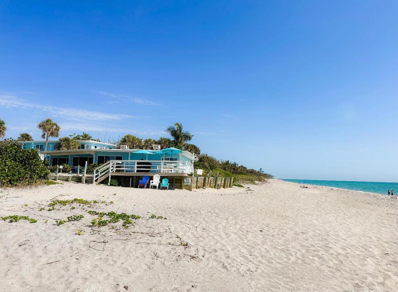 Pearl Beach Inn Englewood Exterior photo